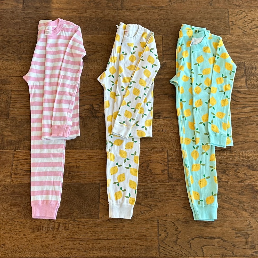 Lot of 3 Girls Hanna Andersson Pajamas Size 8/130cm